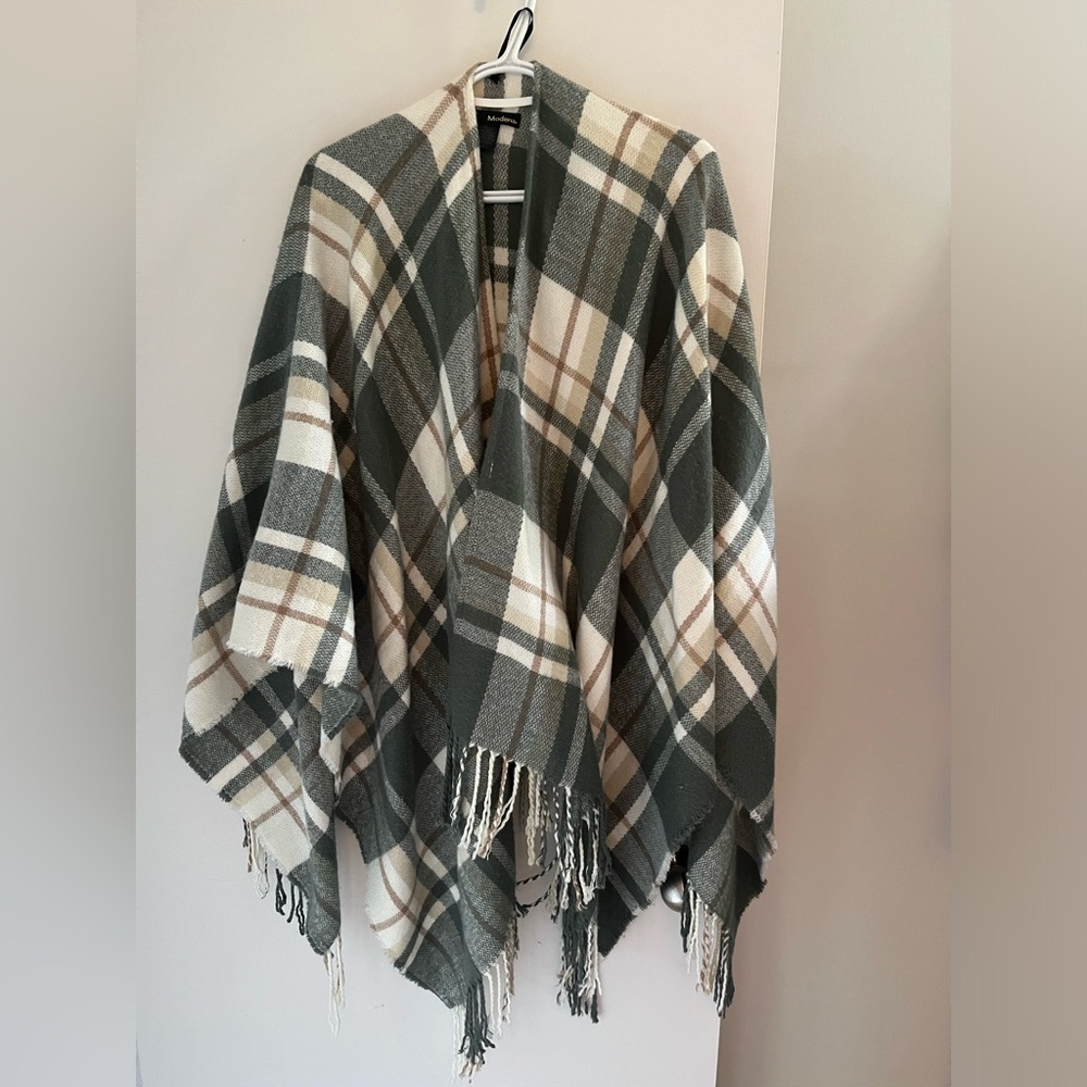One size Shawl